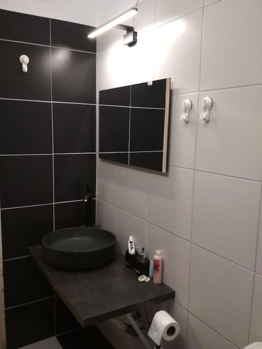 Rethnet Spacious Studio Resmo Dış mekan fotoğraf